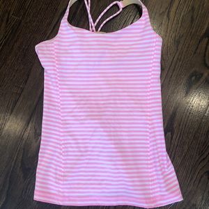 Lulu lemon workout top